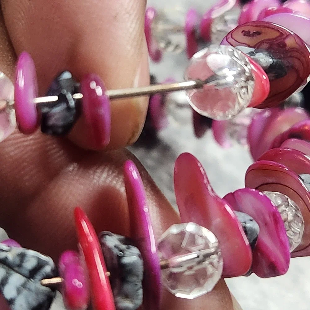 Pink Red Shell Chip Memory Wire Wrap Bracelet Snowflake Obsidian Glass Beads